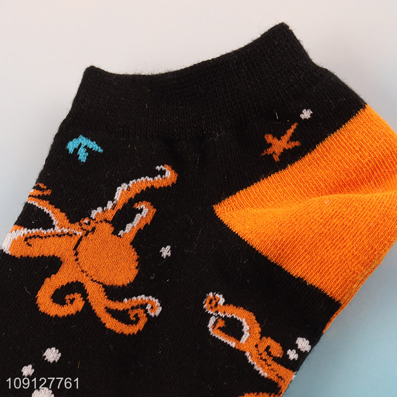 Factory wholesale breathable cotton socks ankle socks fashion casual socks