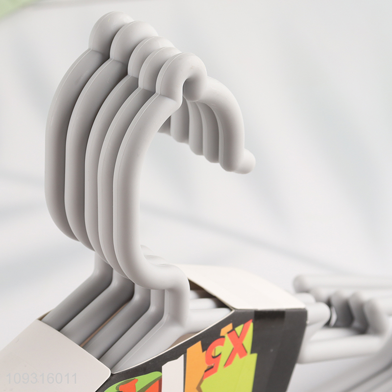 New arrival anti-slip plastic clothes hanger clothes rack