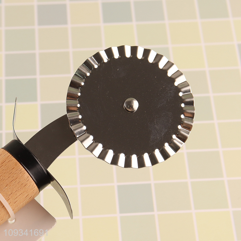 China wholesale kitchen pizza wheel pizza cutter