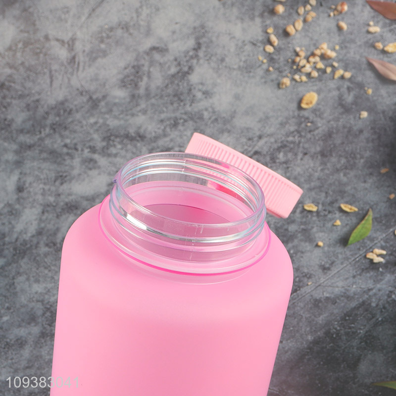 Top sale fashion Large Capacity pink water bottle