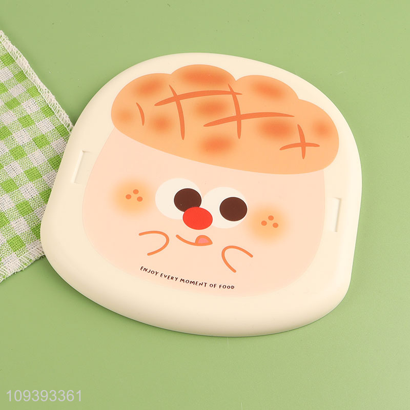 Online wholesale cute plastic lunch box for school & picnic