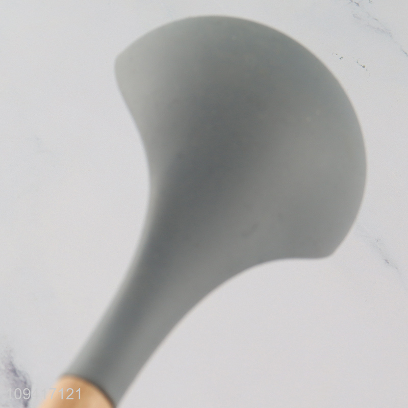 Hot items silicone long handle soup ladle