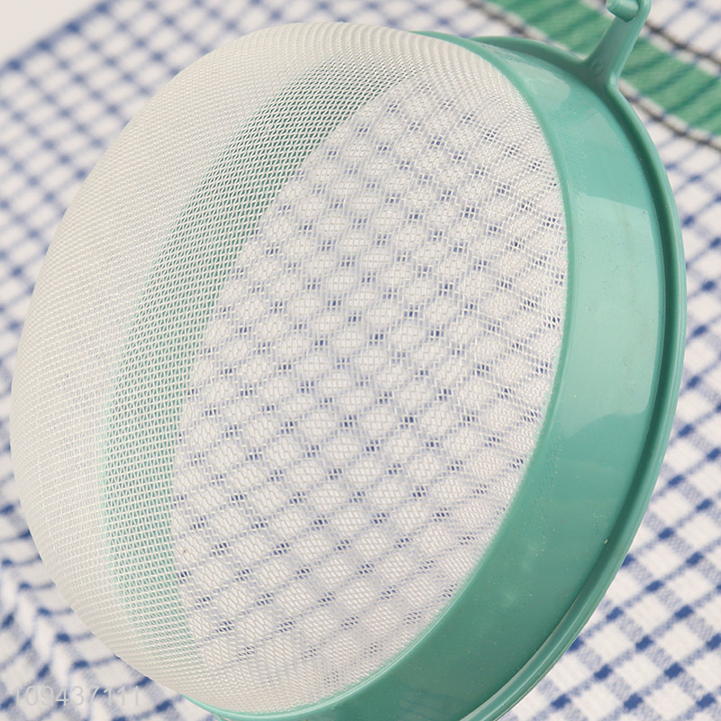 Online wholesale multicolor plastic fine mesh kitchen strainer