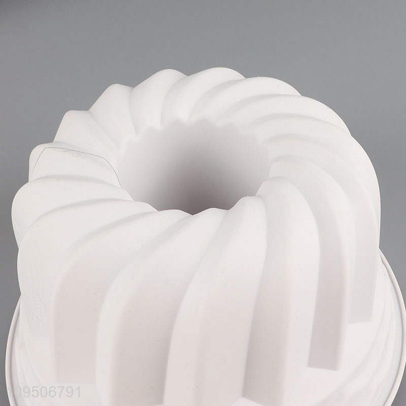 Latest products reusable silicone cake mold for sale