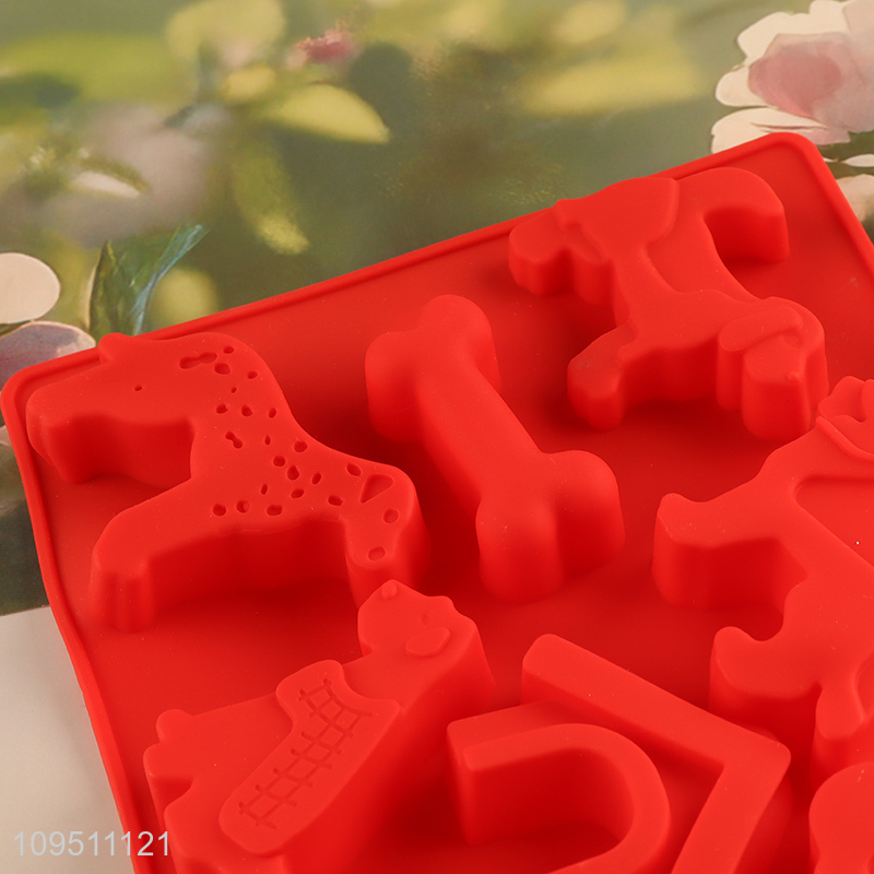 China products cartoon silicone cake mold for sale