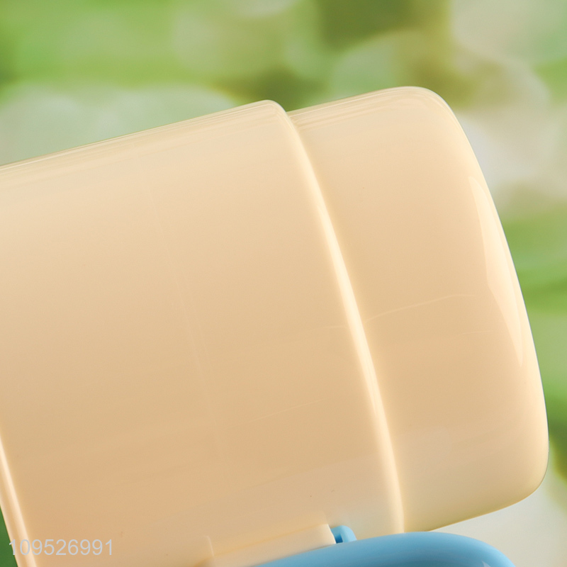 China wholesale plastic puppy mouthwash cup with handle